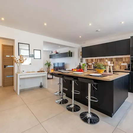 Chic And Natural House In Ferienhaus *